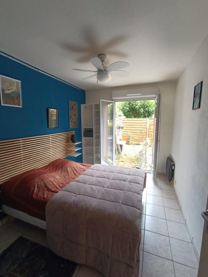 Appartement T2 En Residence Securisee Oloron-Sainte-Marie Esterno foto