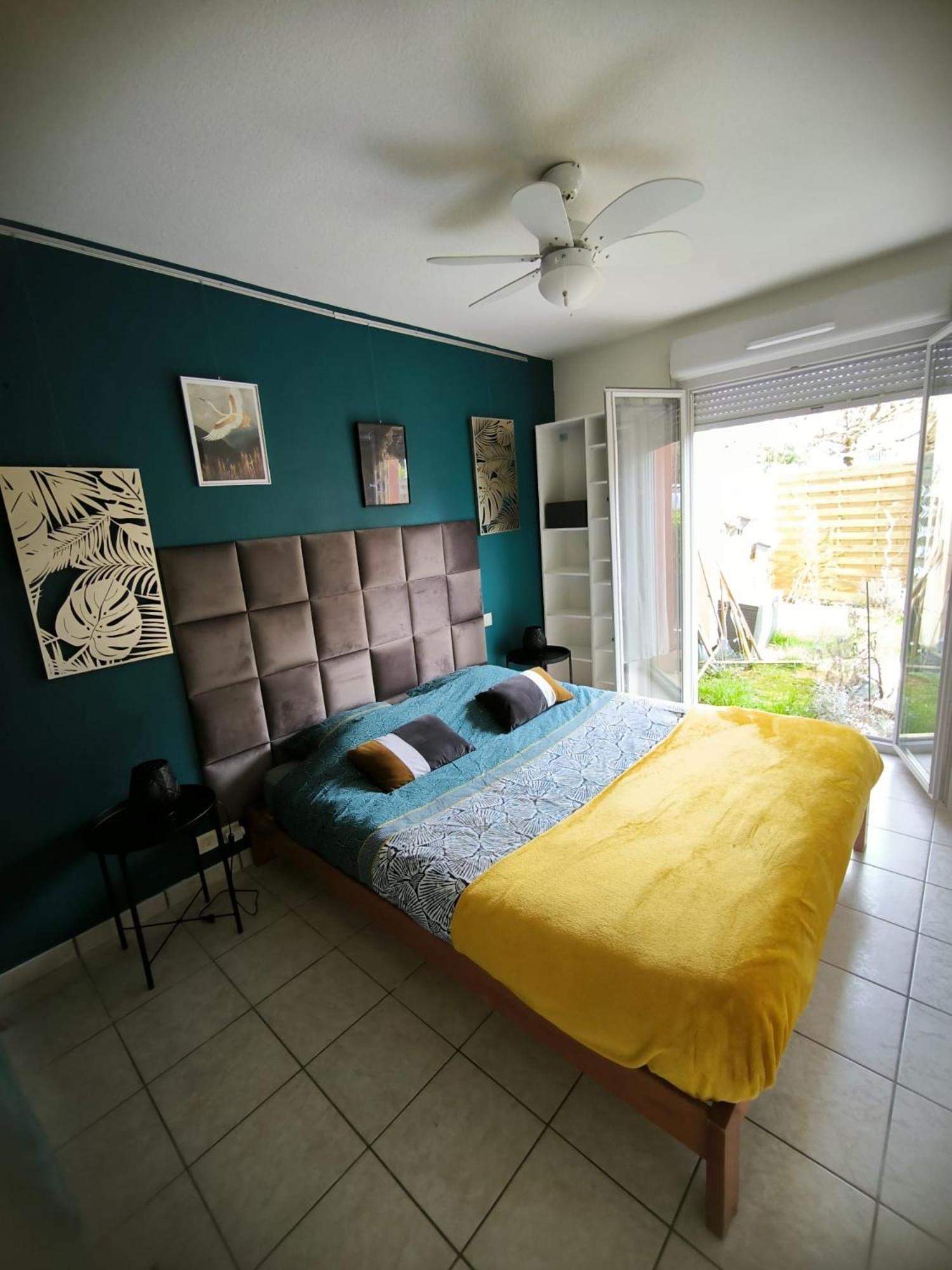Appartement T2 En Residence Securisee Oloron-Sainte-Marie Esterno foto